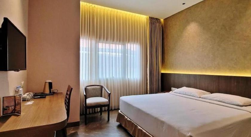 Classic Hotel Yakarta Exterior foto