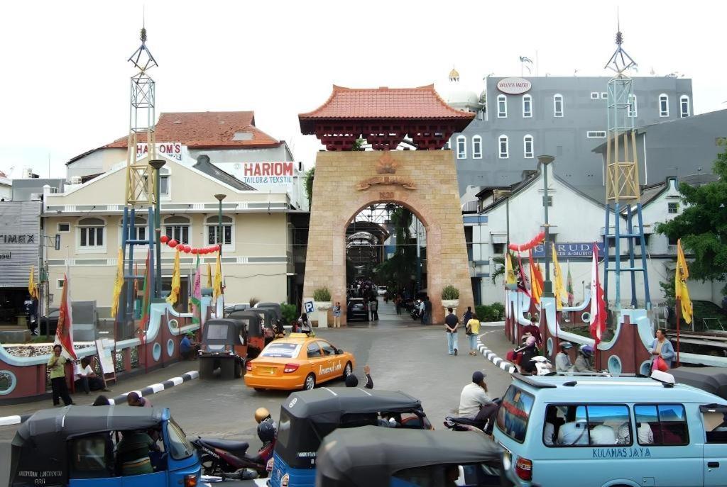 Classic Hotel Yakarta Exterior foto